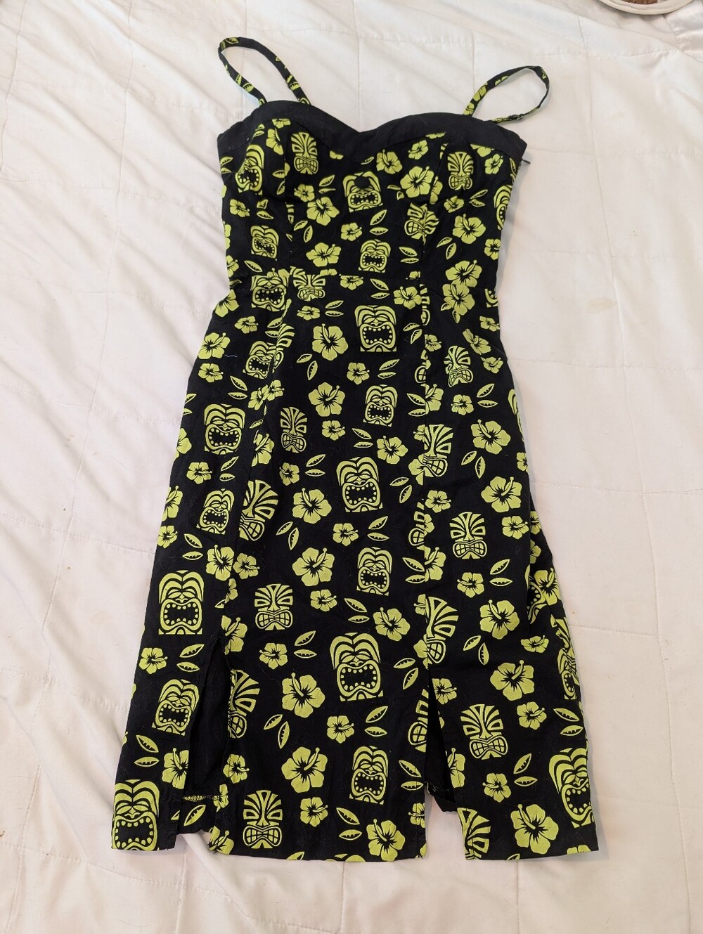 Sourpuss Tiki Pin Up Summerween Dress